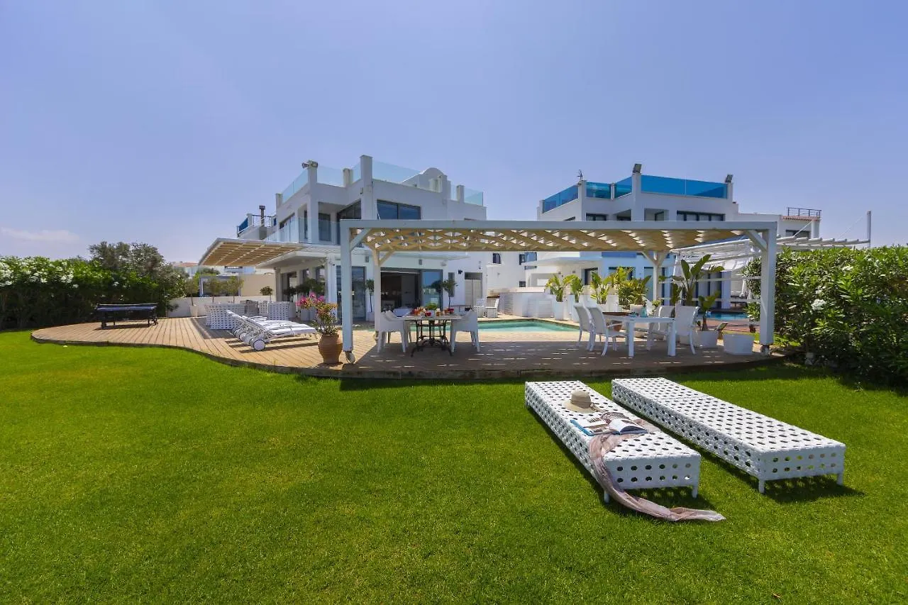 פרוטאראס Beachfront Dream Villa קפריסין