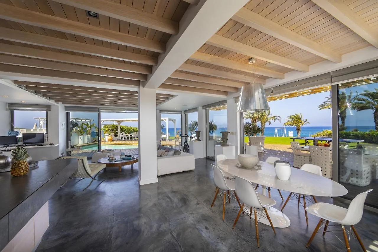 פרוטאראס Beachfront Dream Villa קפריסין